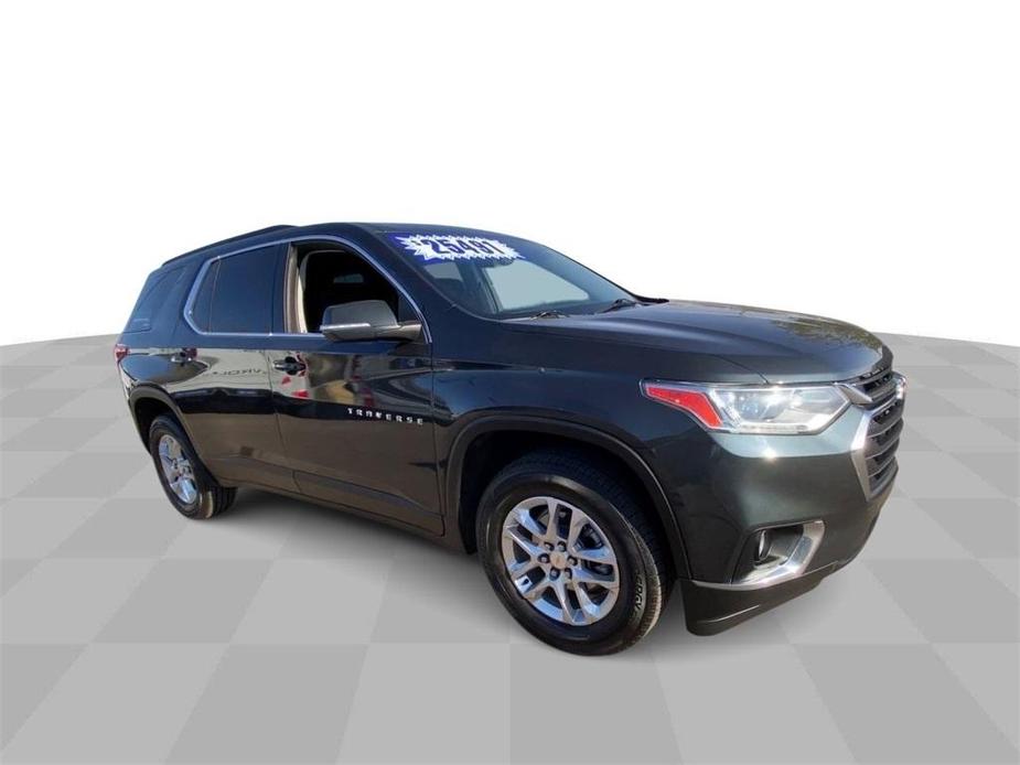 used 2021 Chevrolet Traverse car, priced at $23,482