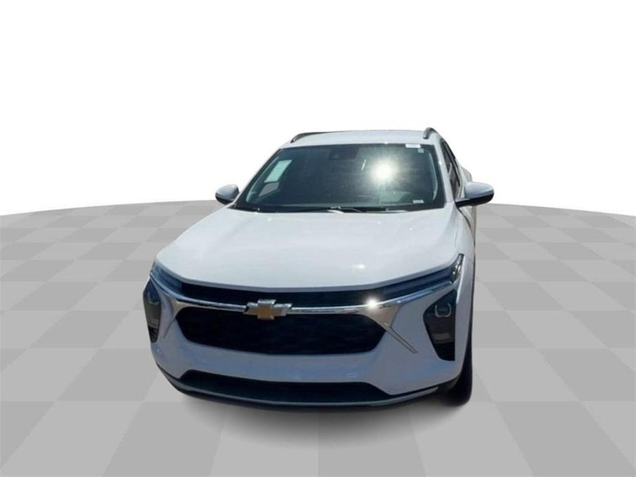 new 2025 Chevrolet Trax car, priced at $24,254