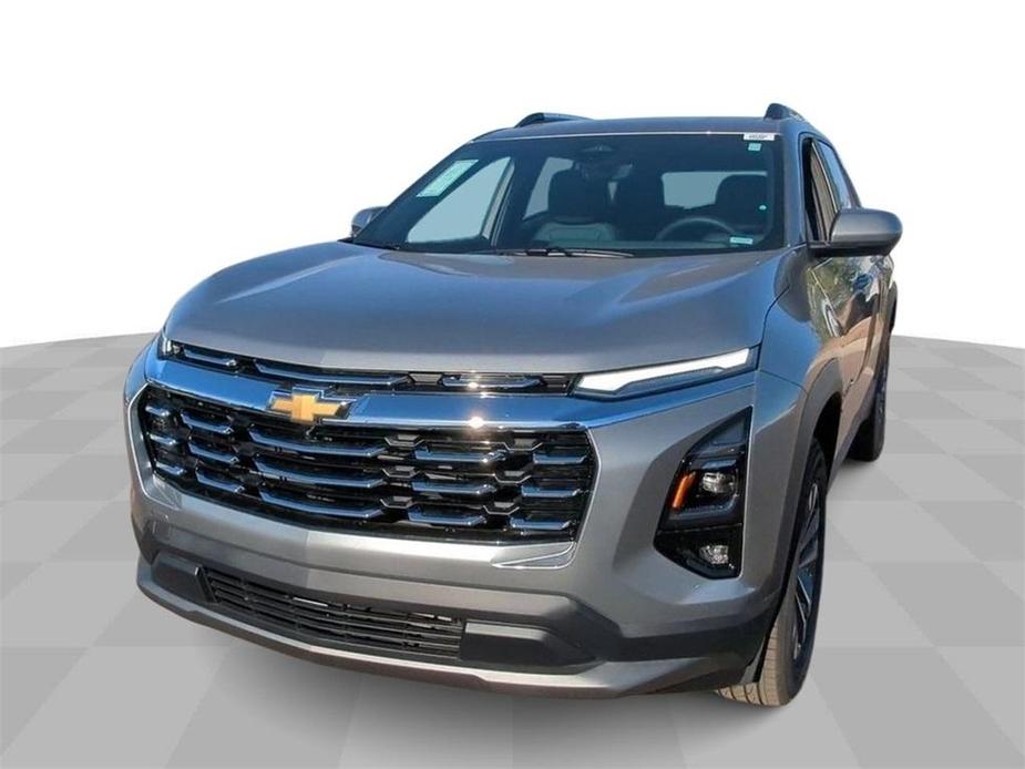 new 2025 Chevrolet Equinox car, priced at $29,275