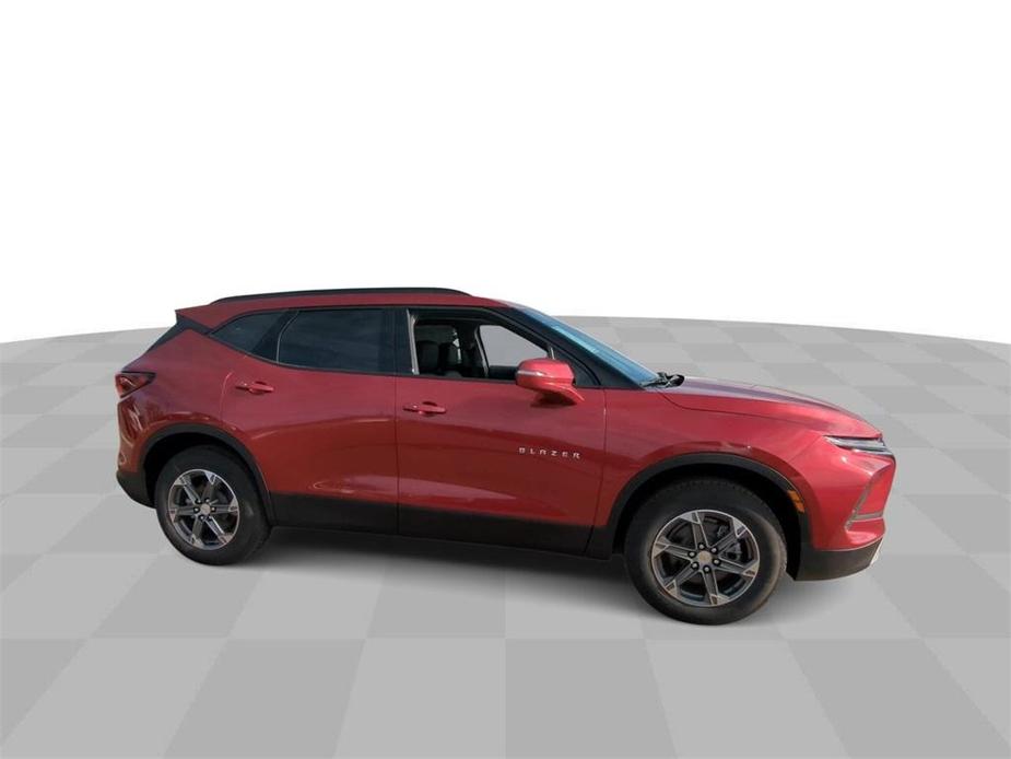 new 2025 Chevrolet Blazer car, priced at $38,126