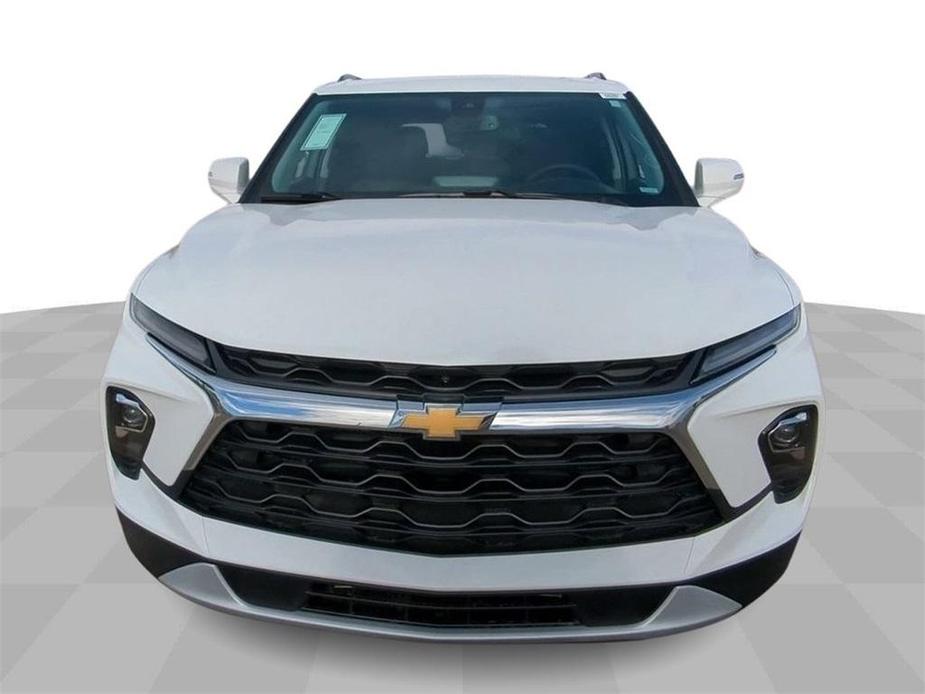 new 2025 Chevrolet Blazer car, priced at $38,334