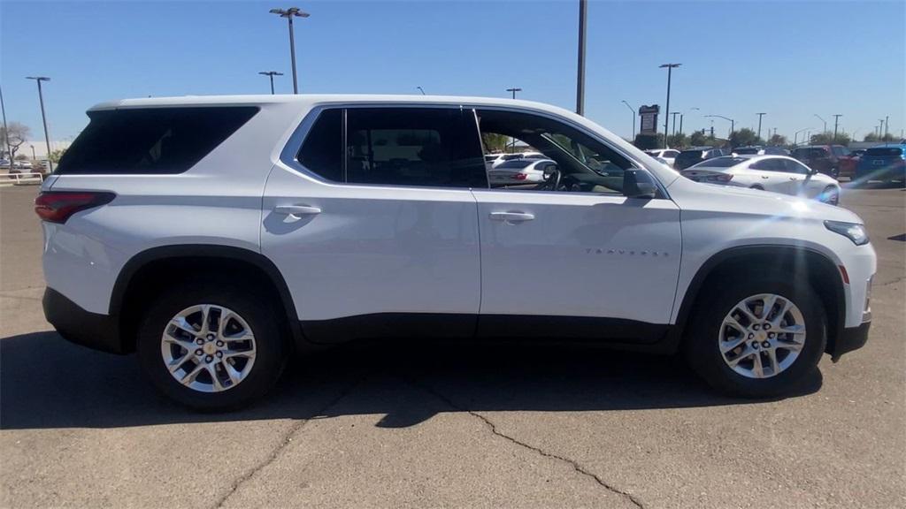 used 2023 Chevrolet Traverse car, priced at $28,491