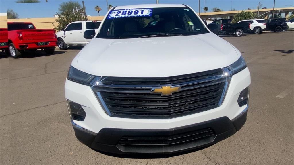 used 2023 Chevrolet Traverse car, priced at $28,491