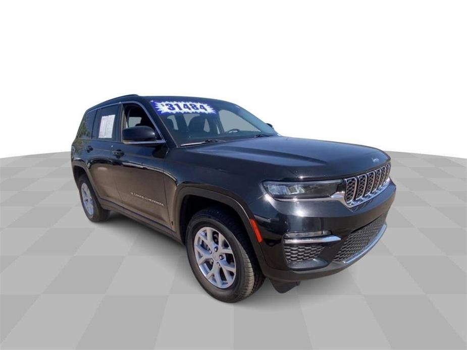 used 2023 Jeep Grand Cherokee car, priced at $28,975