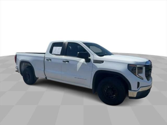 used 2023 GMC Sierra 1500 car, priced at $33,778