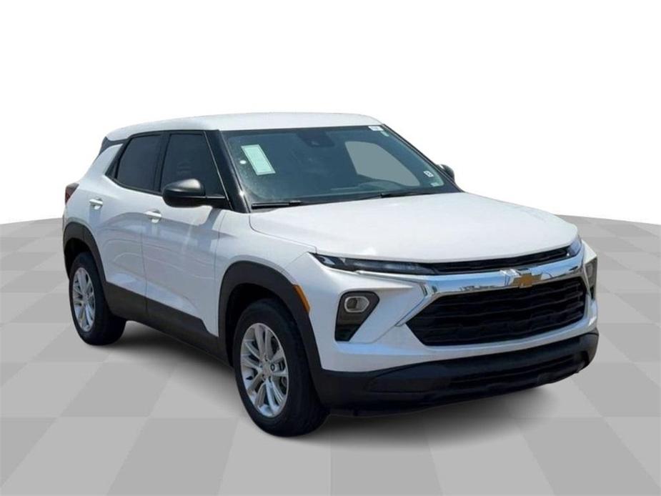 new 2024 Chevrolet TrailBlazer car, priced at $22,842