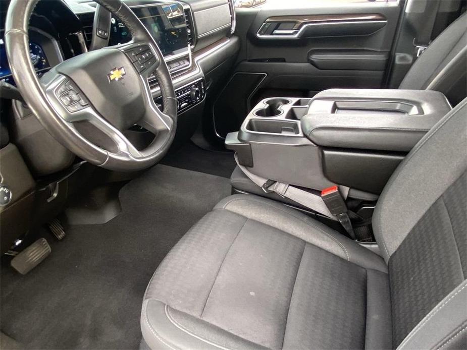 used 2022 Chevrolet Silverado 1500 car, priced at $35,383