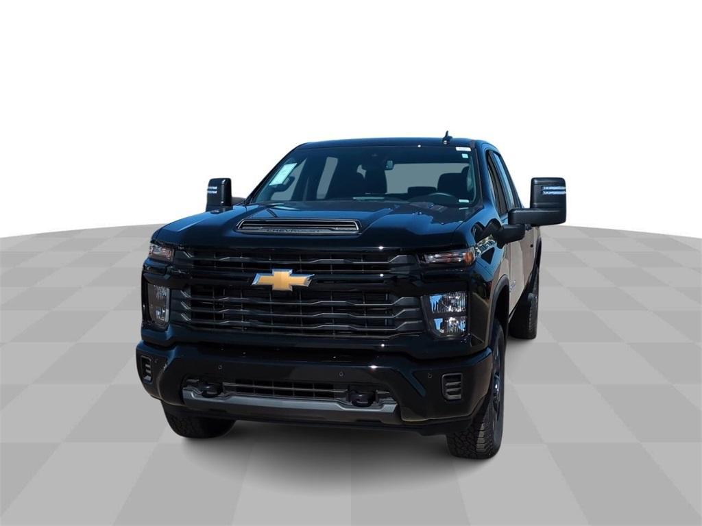 new 2025 Chevrolet Silverado 2500 car, priced at $52,555