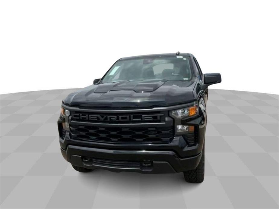 new 2024 Chevrolet Silverado 1500 car, priced at $50,490