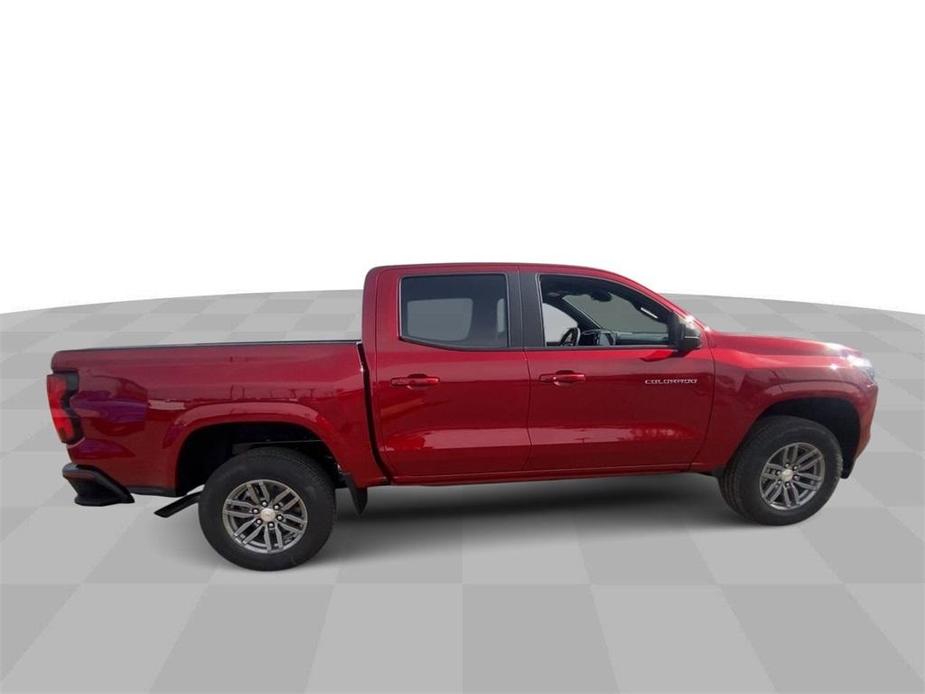 new 2024 Chevrolet Colorado car, priced at $29,615