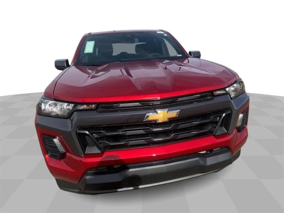 new 2024 Chevrolet Colorado car, priced at $29,615