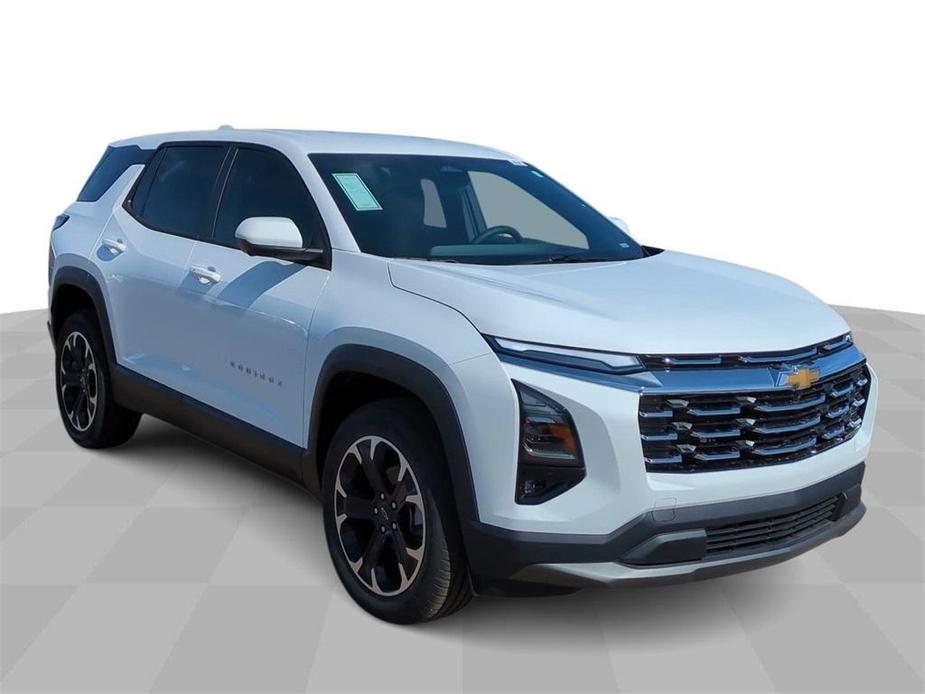 new 2025 Chevrolet Equinox car, priced at $29,104