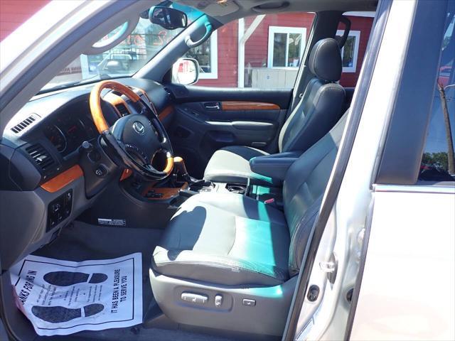used 2005 Lexus GX 470 car, priced at $5,886