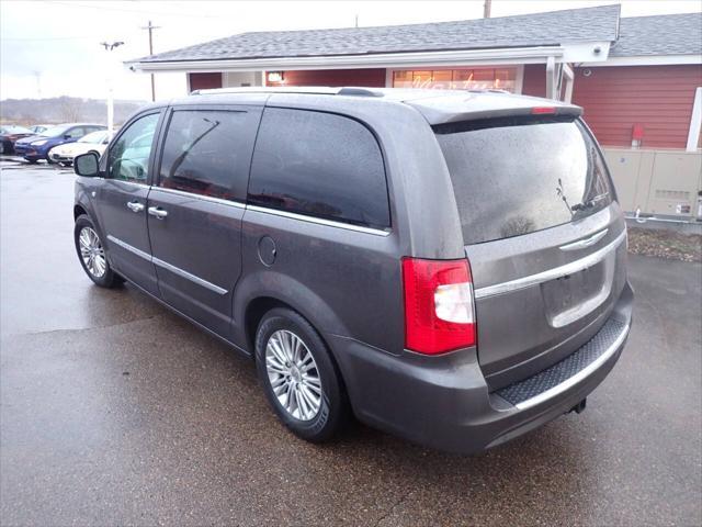 used 2014 Chrysler Town & Country car, priced at $8,371