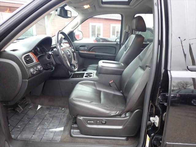 used 2009 GMC Yukon car, priced at $6,871