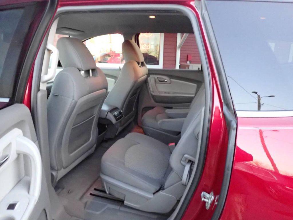 used 2010 Chevrolet Traverse car, priced at $3,981