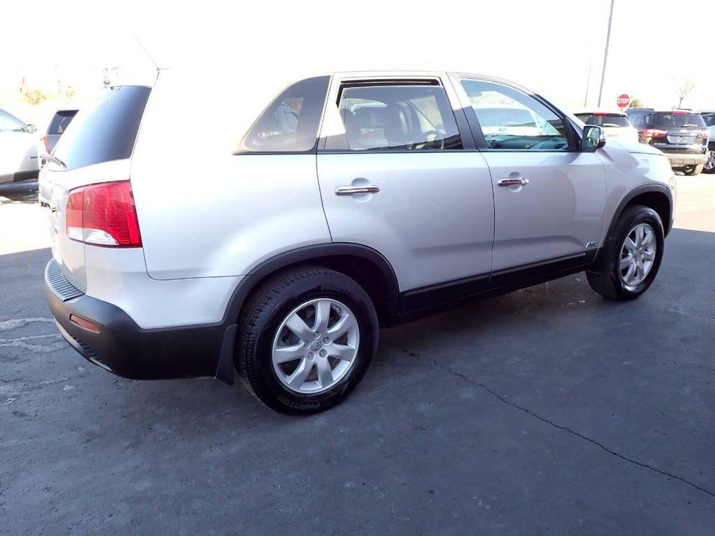 used 2013 Kia Sorento car, priced at $3,881