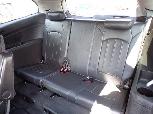used 2014 Chevrolet Traverse car, priced at $5,986