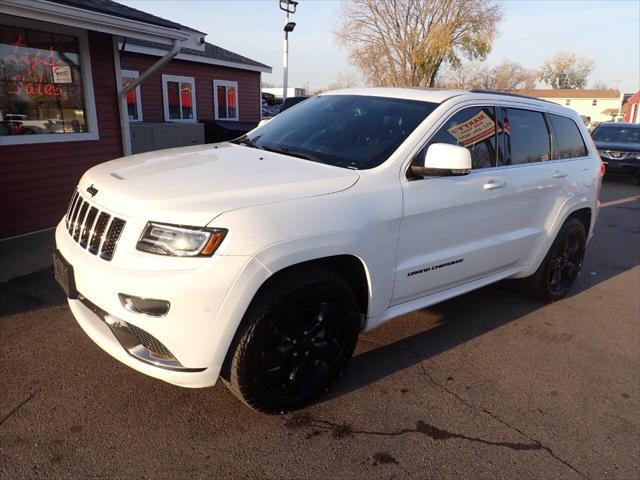 used 2016 Jeep Grand Cherokee car, priced at $14,371