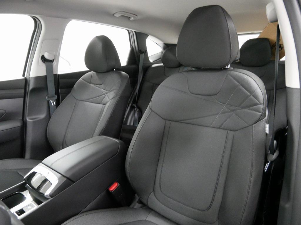 new 2025 Hyundai Tucson car, priced at $27,624
