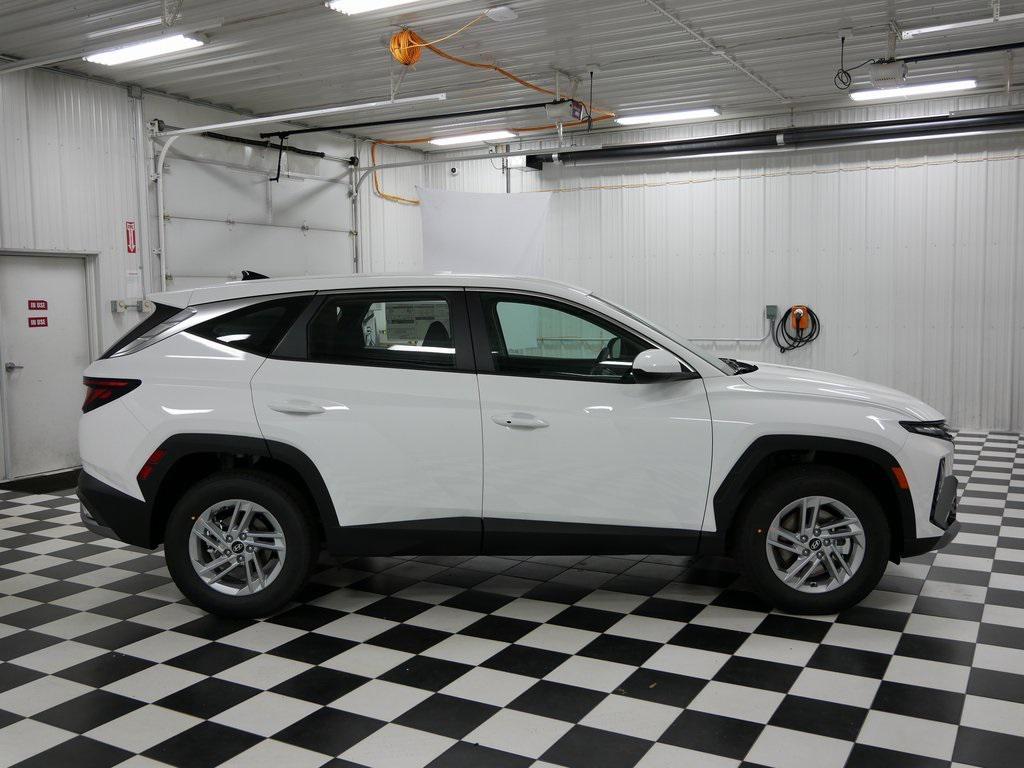new 2025 Hyundai Tucson car, priced at $27,624