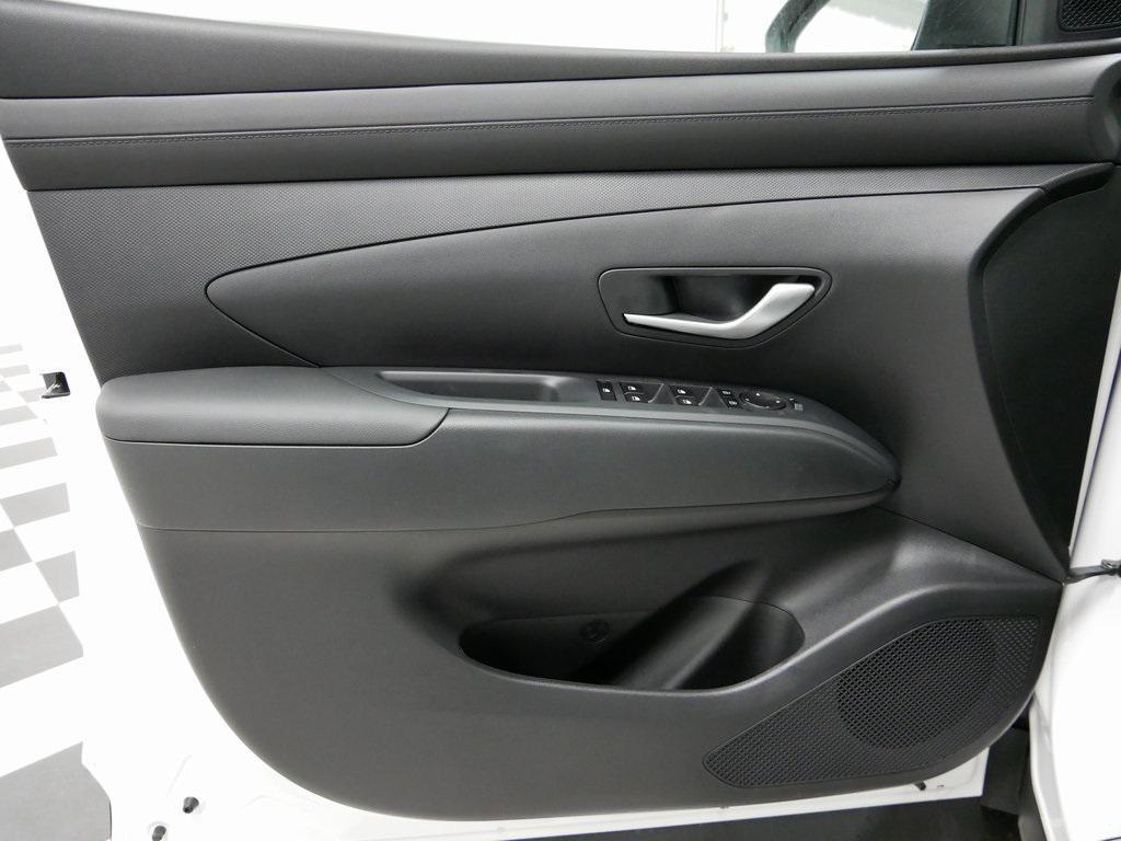 new 2025 Hyundai Tucson car, priced at $27,624
