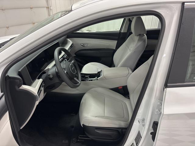new 2025 Hyundai Tucson car, priced at $27,624