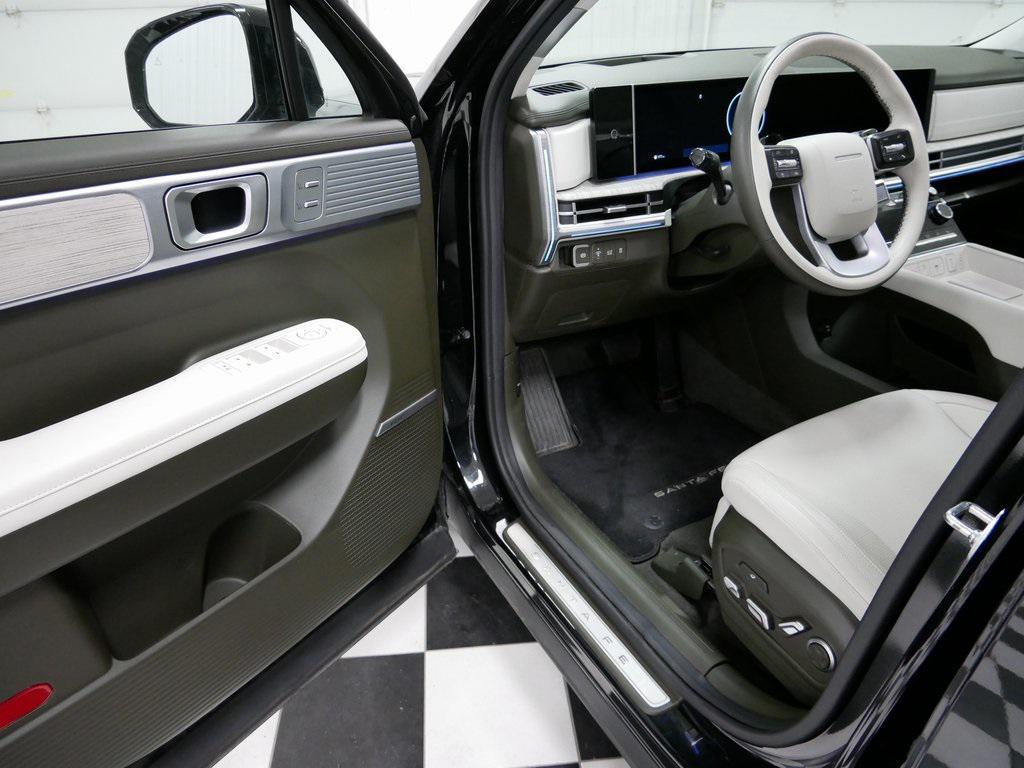 used 2024 Hyundai Santa Fe car, priced at $39,990