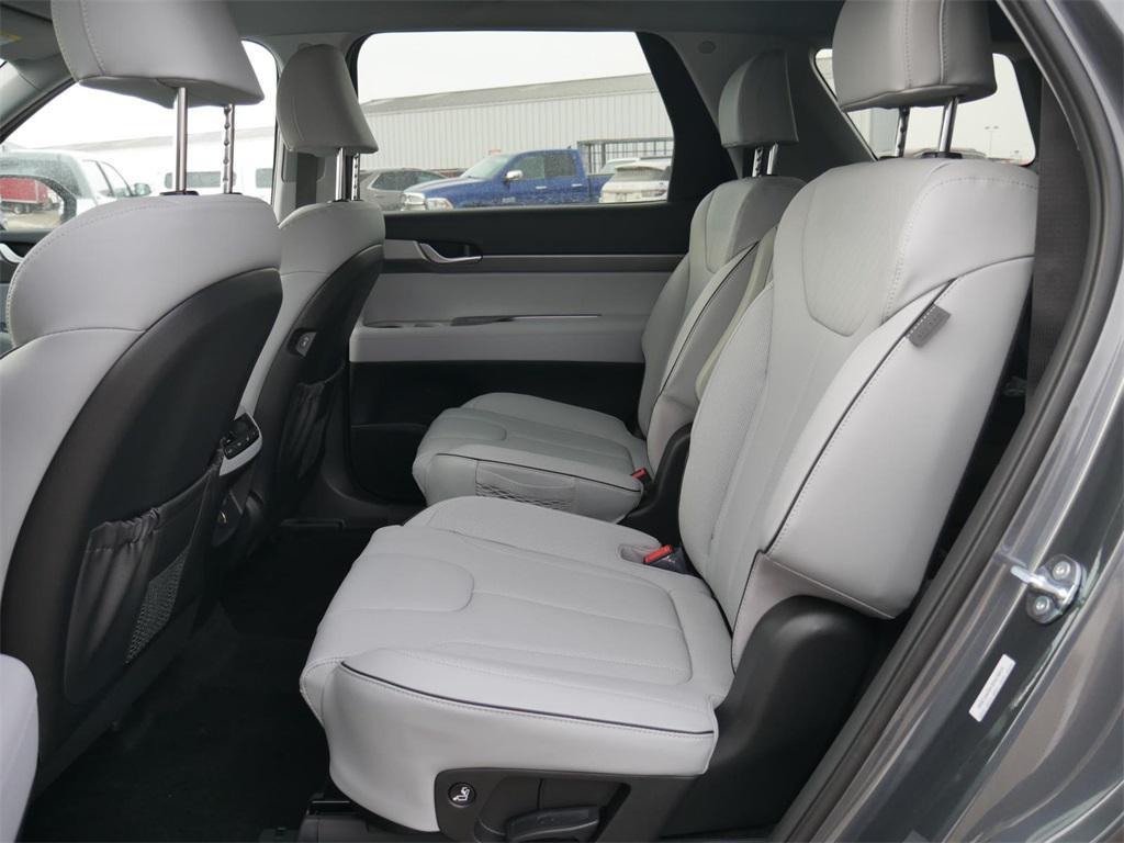 used 2025 Hyundai Palisade car, priced at $39,000