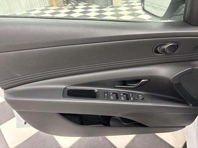 new 2025 Hyundai ELANTRA HEV car, priced at $25,435