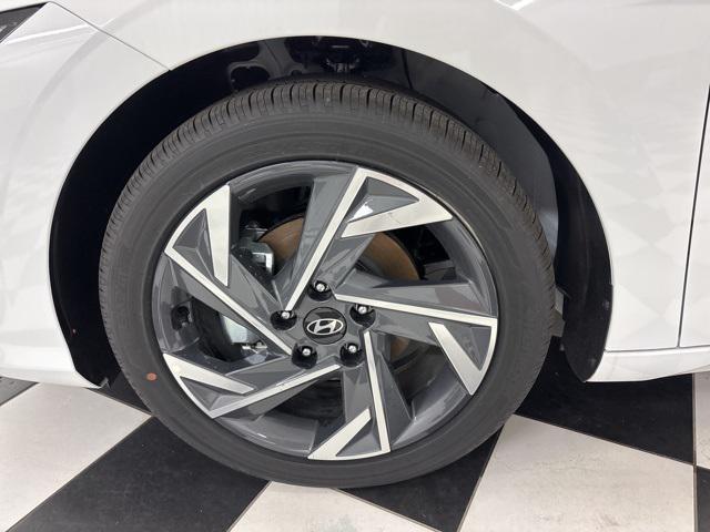 new 2025 Hyundai ELANTRA HEV car, priced at $25,435