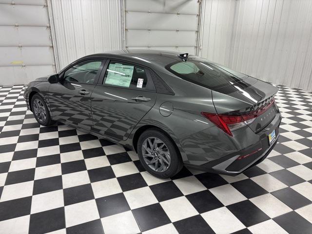 new 2026 Hyundai ELANTRA HEV car, priced at $25,799