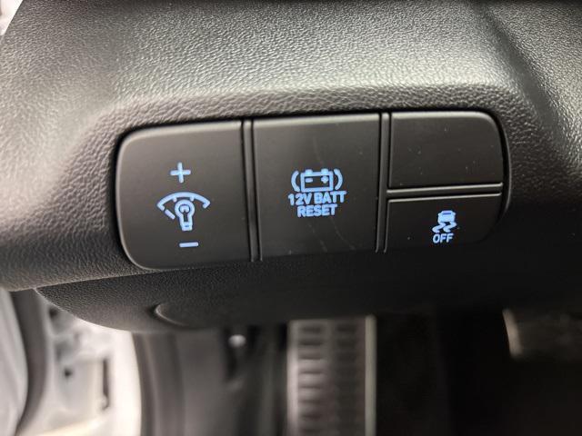 new 2026 Hyundai ELANTRA HEV car, priced at $28,186