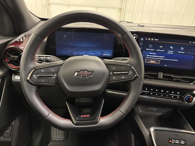 used 2025 Chevrolet Equinox car, priced at $31,990