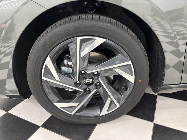 new 2025 Hyundai ELANTRA HEV car, priced at $24,911