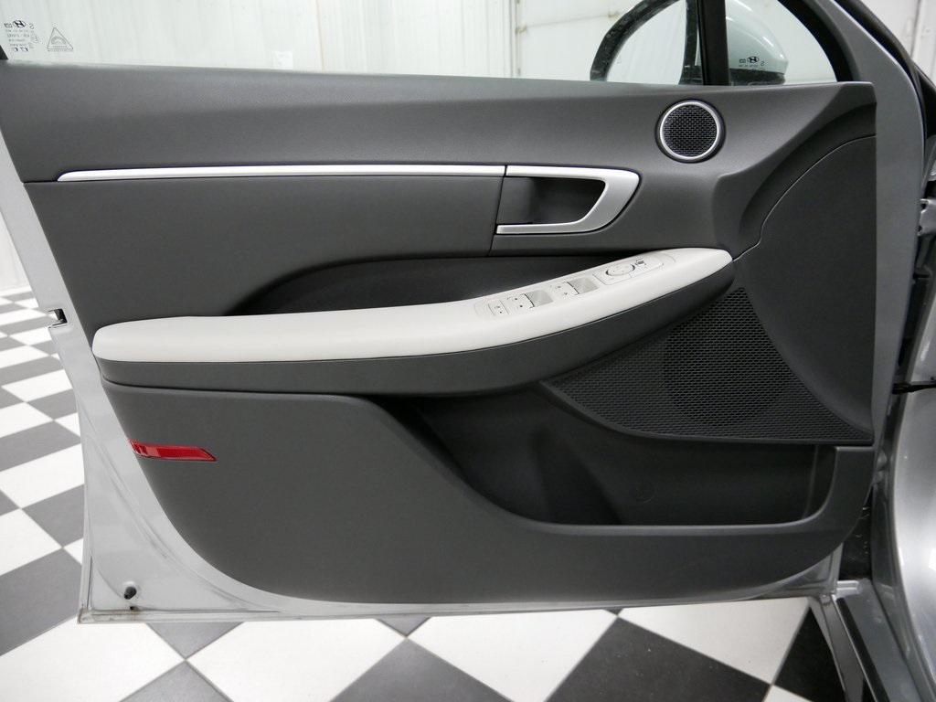 used 2024 Hyundai Sonata car, priced at $25,250