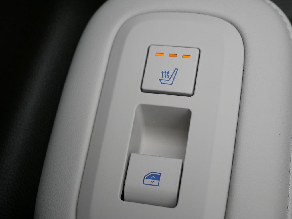 used 2024 Hyundai Santa Fe car, priced at $38,500