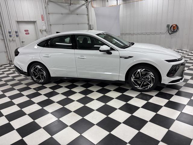 new 2026 Hyundai Sonata car, priced at $31,107