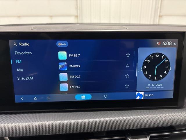 new 2025 Hyundai Sonata Hybrid car, priced at $29,831