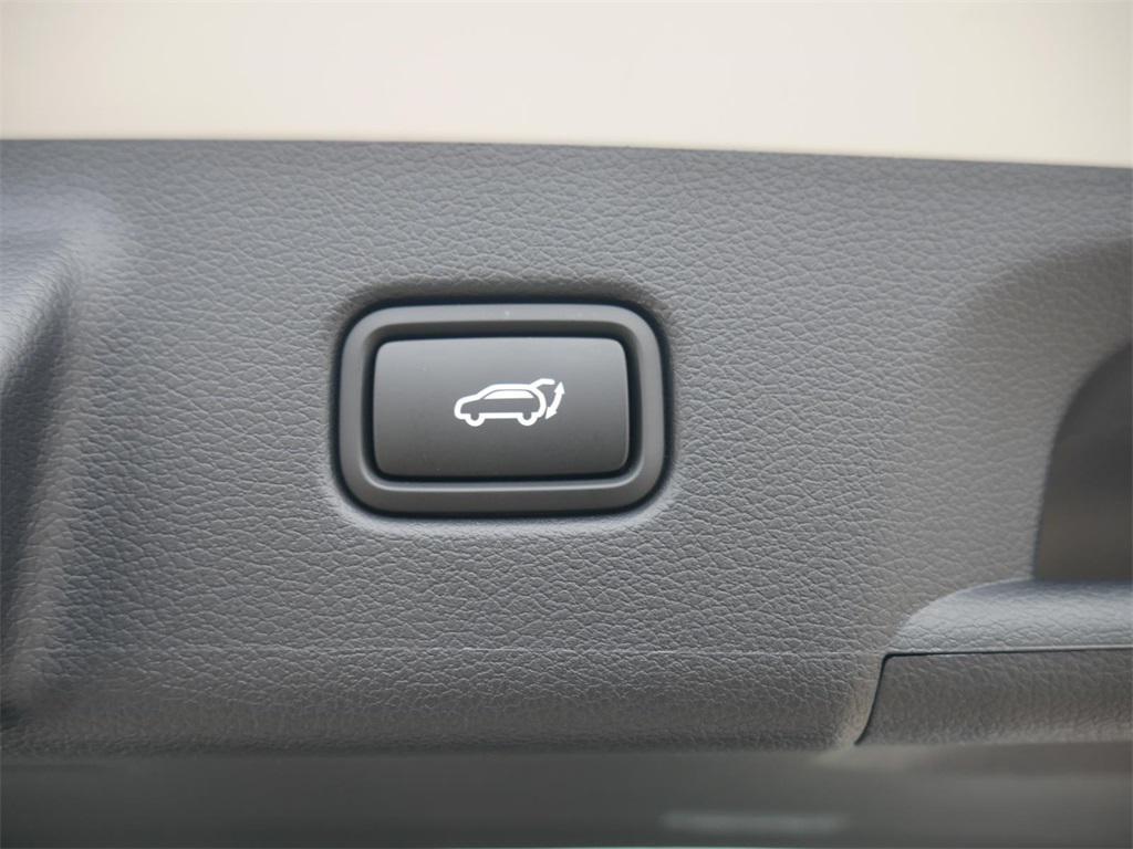 used 2025 Hyundai Palisade car, priced at $39,750