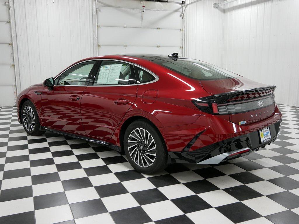 used 2024 Hyundai Sonata Hybrid car, priced at $31,450