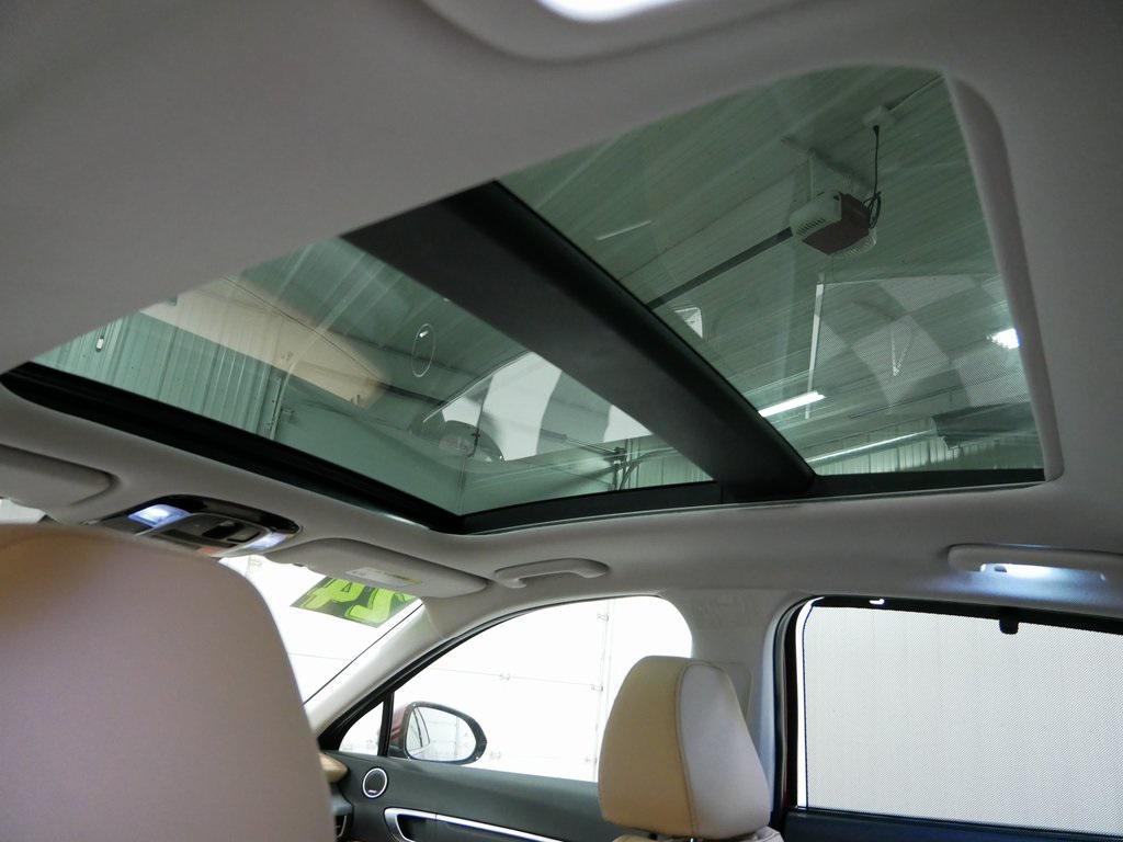 used 2024 Hyundai Sonata Hybrid car, priced at $31,450