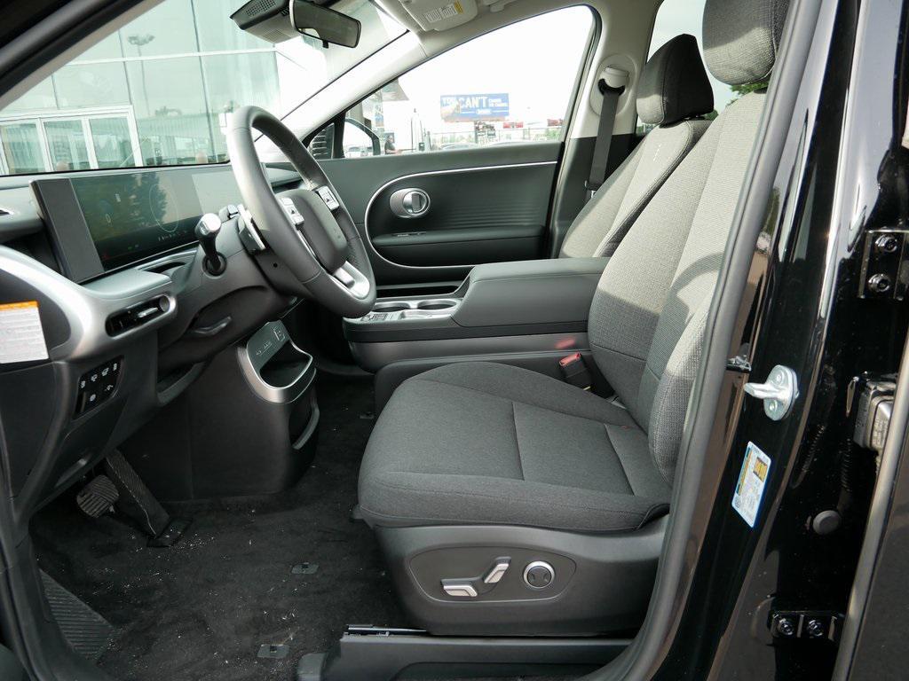 new 2026 Hyundai IONIQ 9 car, priced at $59,999