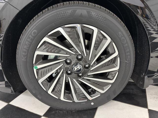 new 2026 Hyundai Sonata Hybrid car, priced at $32,833