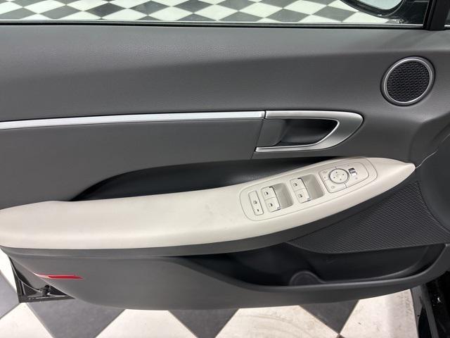 new 2026 Hyundai Sonata Hybrid car, priced at $32,833