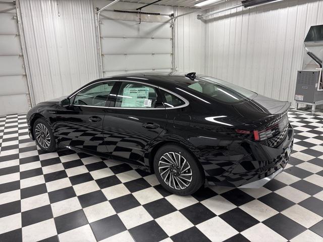 new 2026 Hyundai Sonata Hybrid car, priced at $32,833