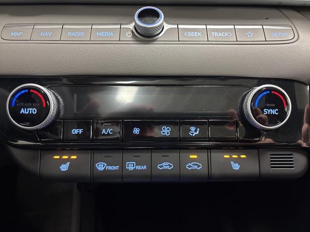 new 2025 Hyundai Elantra car, priced at $25,195