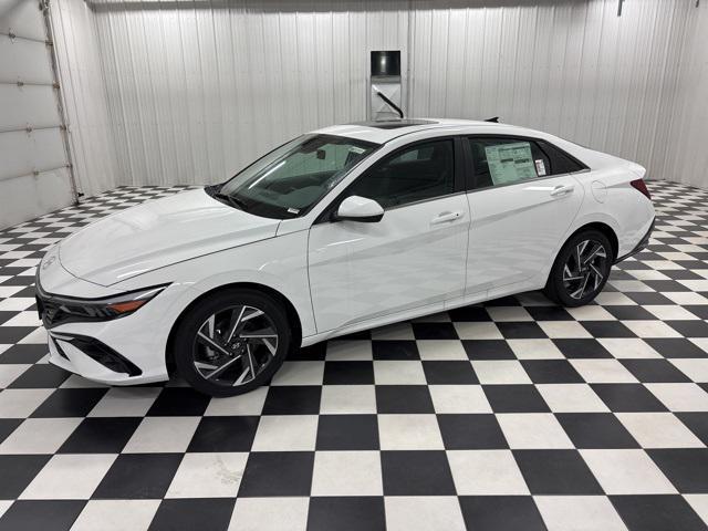 new 2025 Hyundai Elantra car, priced at $25,195