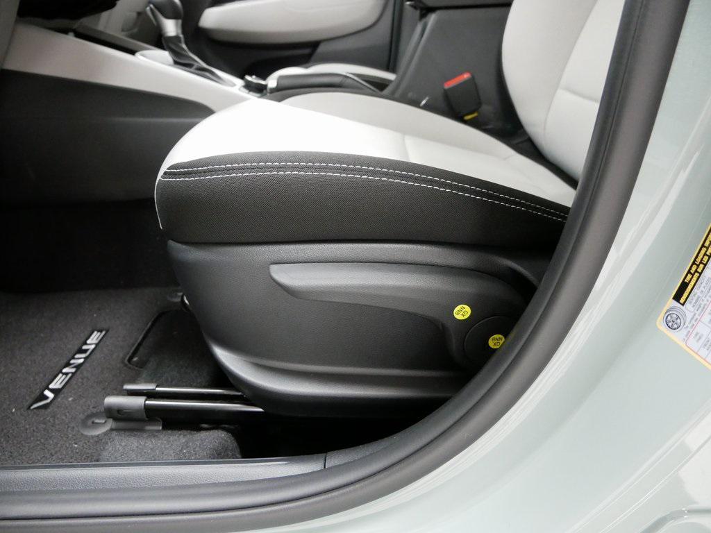 new 2025 Hyundai Venue car, priced at $23,555