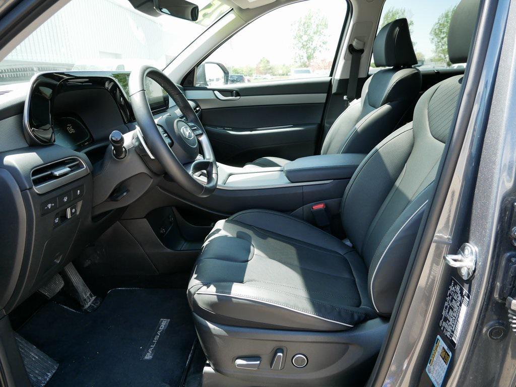 used 2025 Hyundai Palisade car, priced at $40,500